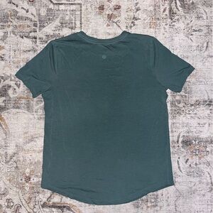 Lululemon Curved Hem Crew Neck T Shirt